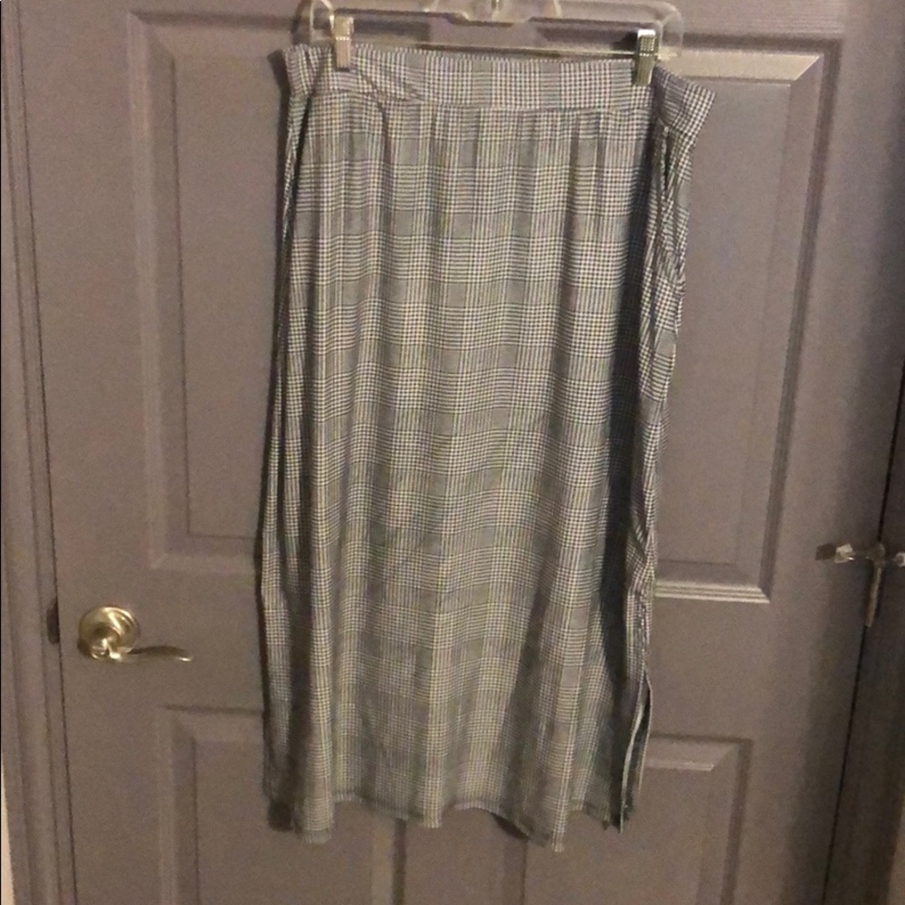 Maxi skirt.